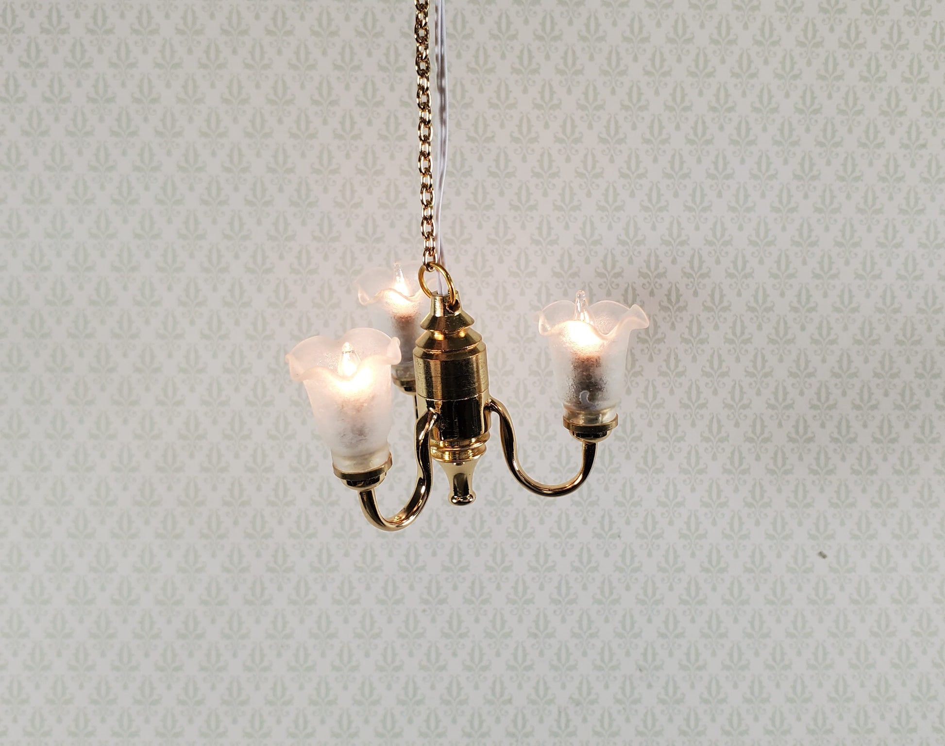 Dollhouse 3 Arm Flower Chandelier Light 12 Volt Electric with Plug 1:12 Scale
