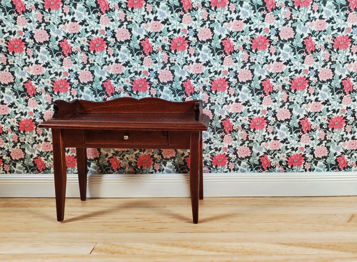 Dollhouse Wallpaper Coral Floral 1:12 Scale by MiniatureCrush