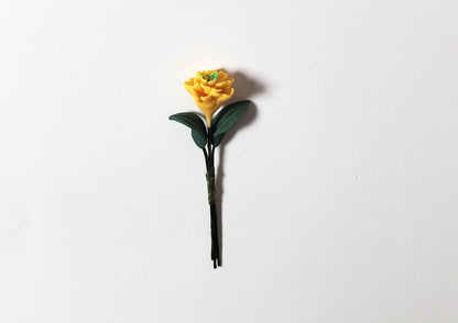 Dollhouse Yellow Zinnia Single Stem with Foliage 1:12 Scale Miniature