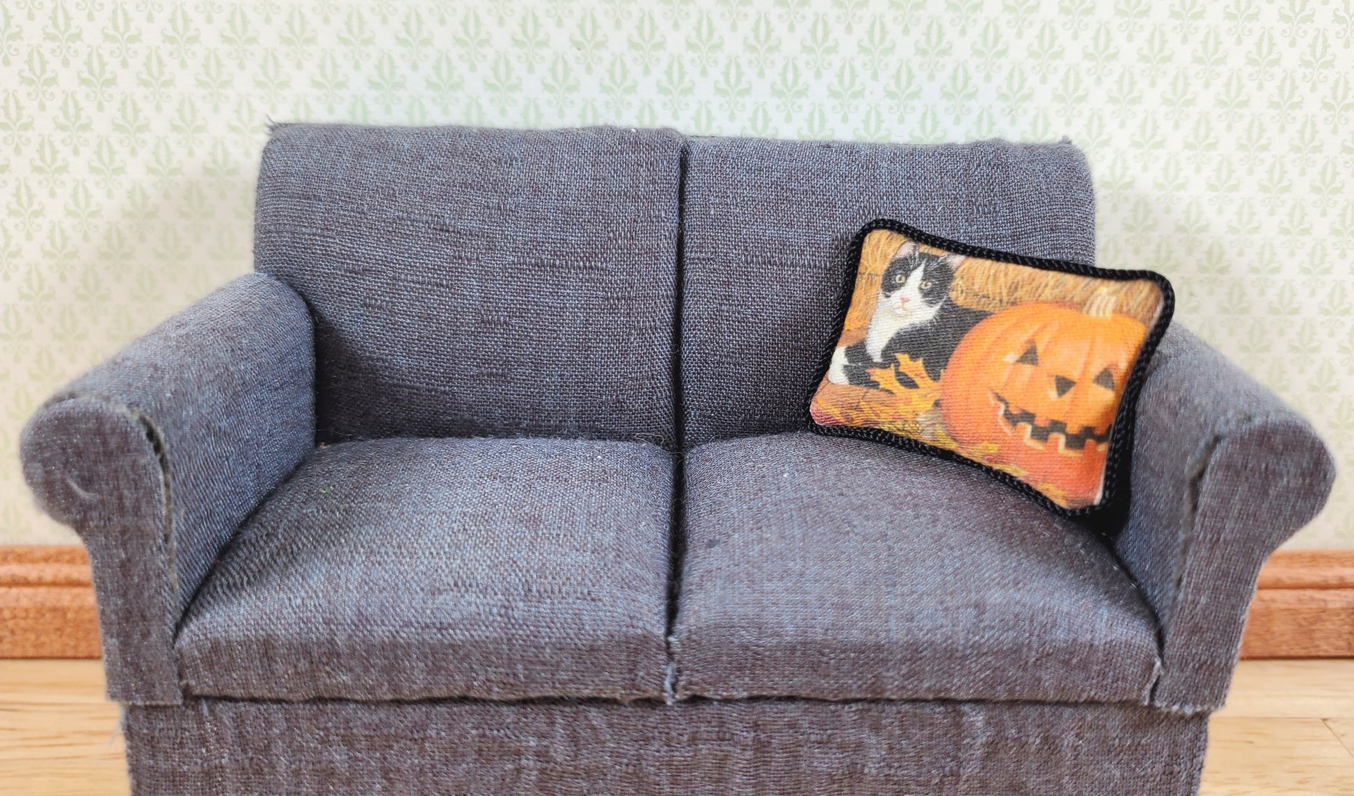 Dollhouse Halloween Cat with Pumpkin Pillow Handmade 1:12 Scale Miniature