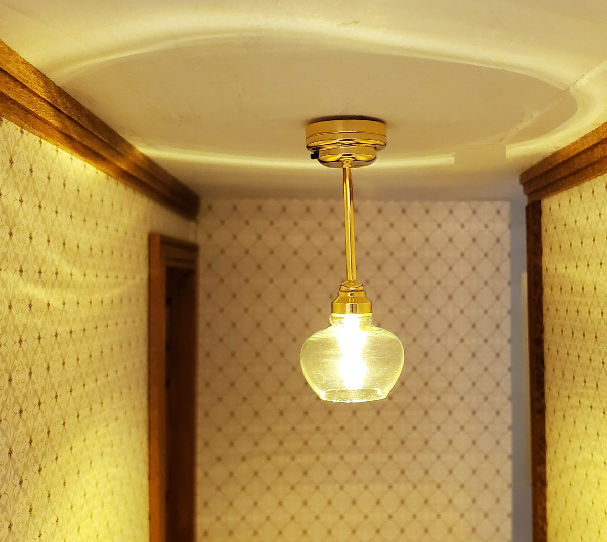 Dollhouse Tall Ceiling Light Modern Gold Battery Operated 1:12 Scale Miniature