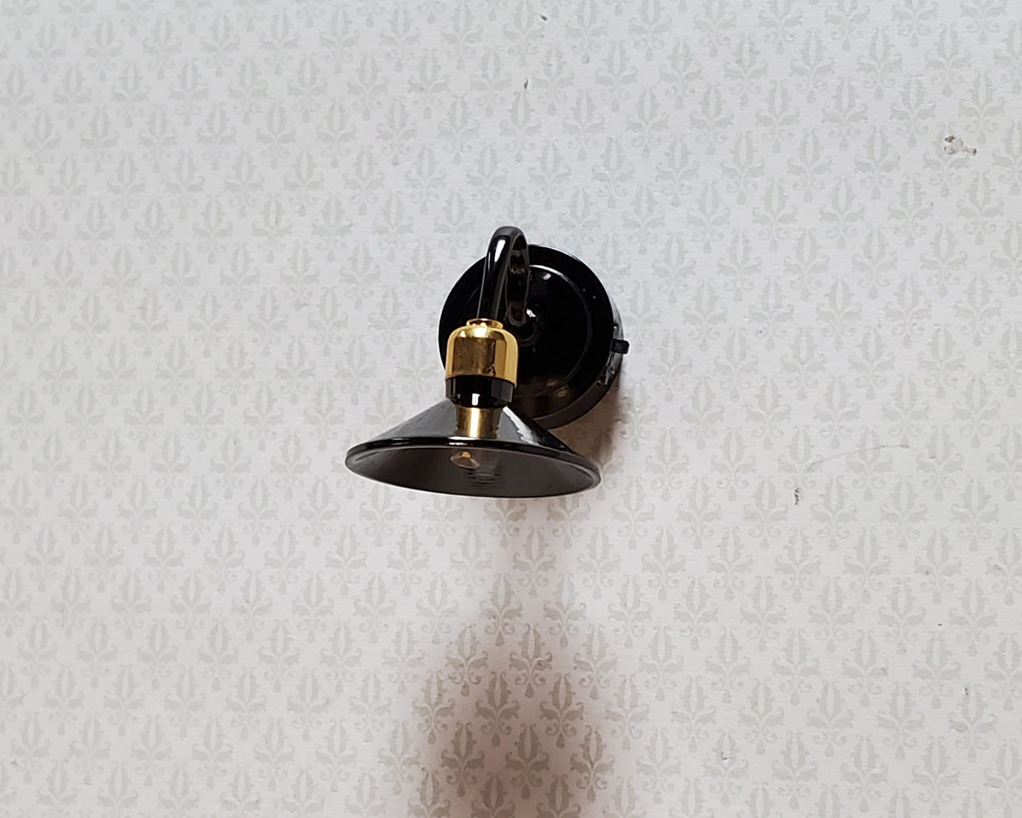 Dollhouse Battery Light Industrial Black Chrome Wall Sconce 1:12 Scale Miniature
