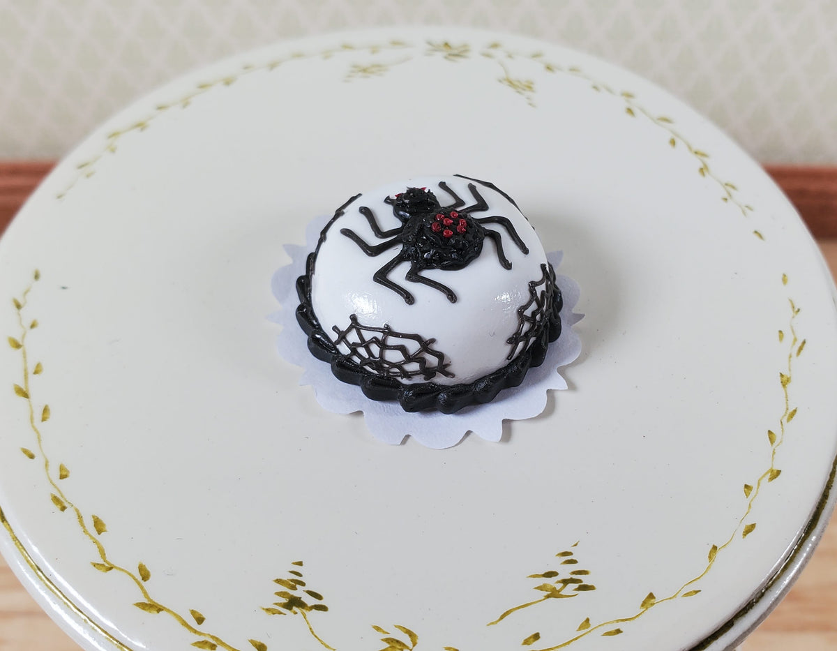 Dollhouse Halloween Cake Black Window Spider 1:12 Miniature Food Prop