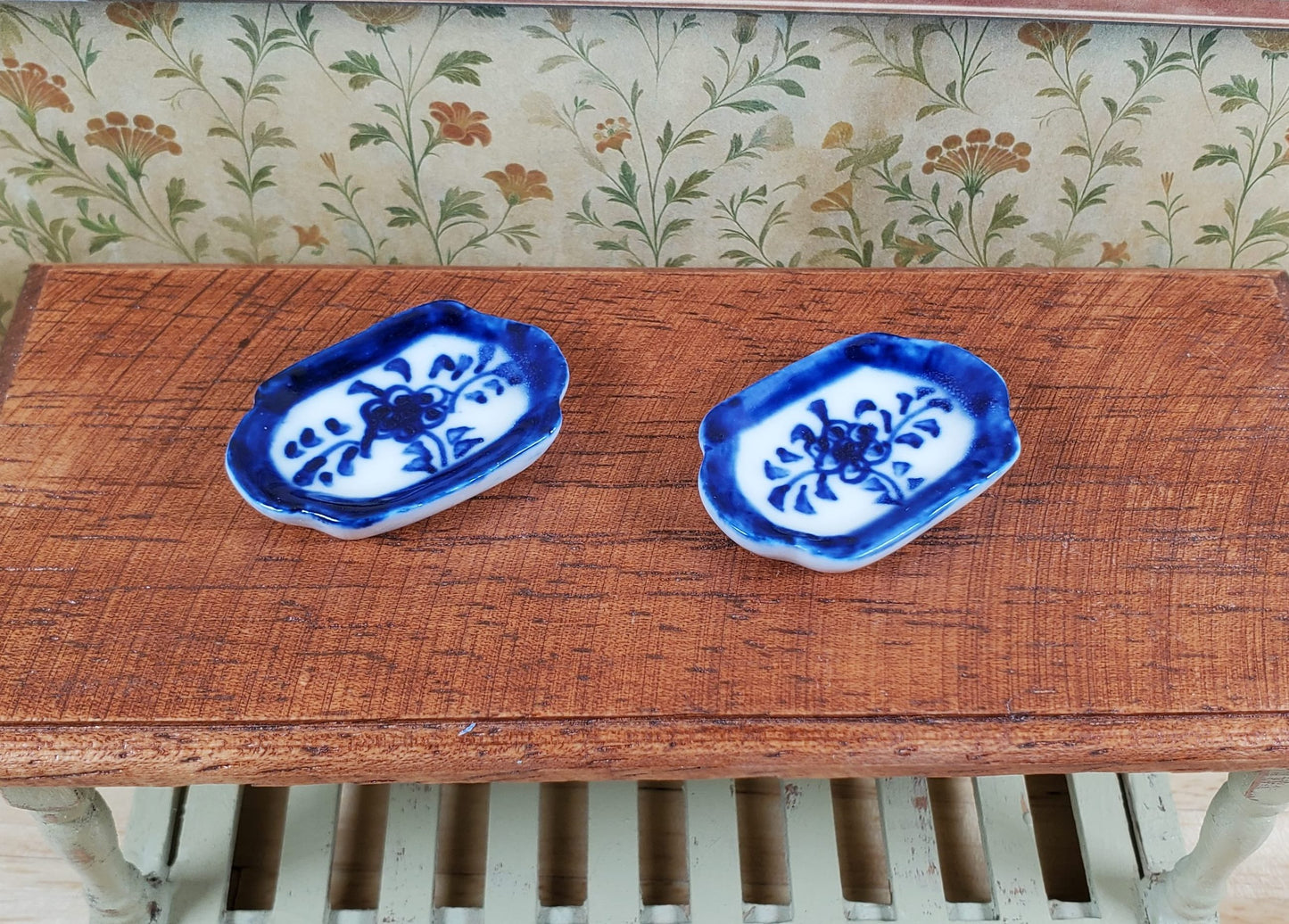 Dollhouse Ceramic Platters x2 Blue & White Design 1:12 Scale Miniature Dish