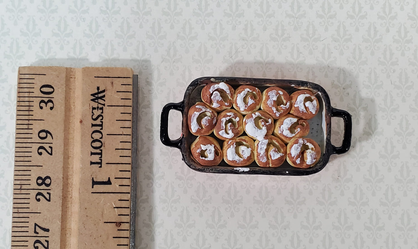 Dollhouse Cinnamon Rolls in Baking Pan 1:12 Scale Food Kitchen Handmade