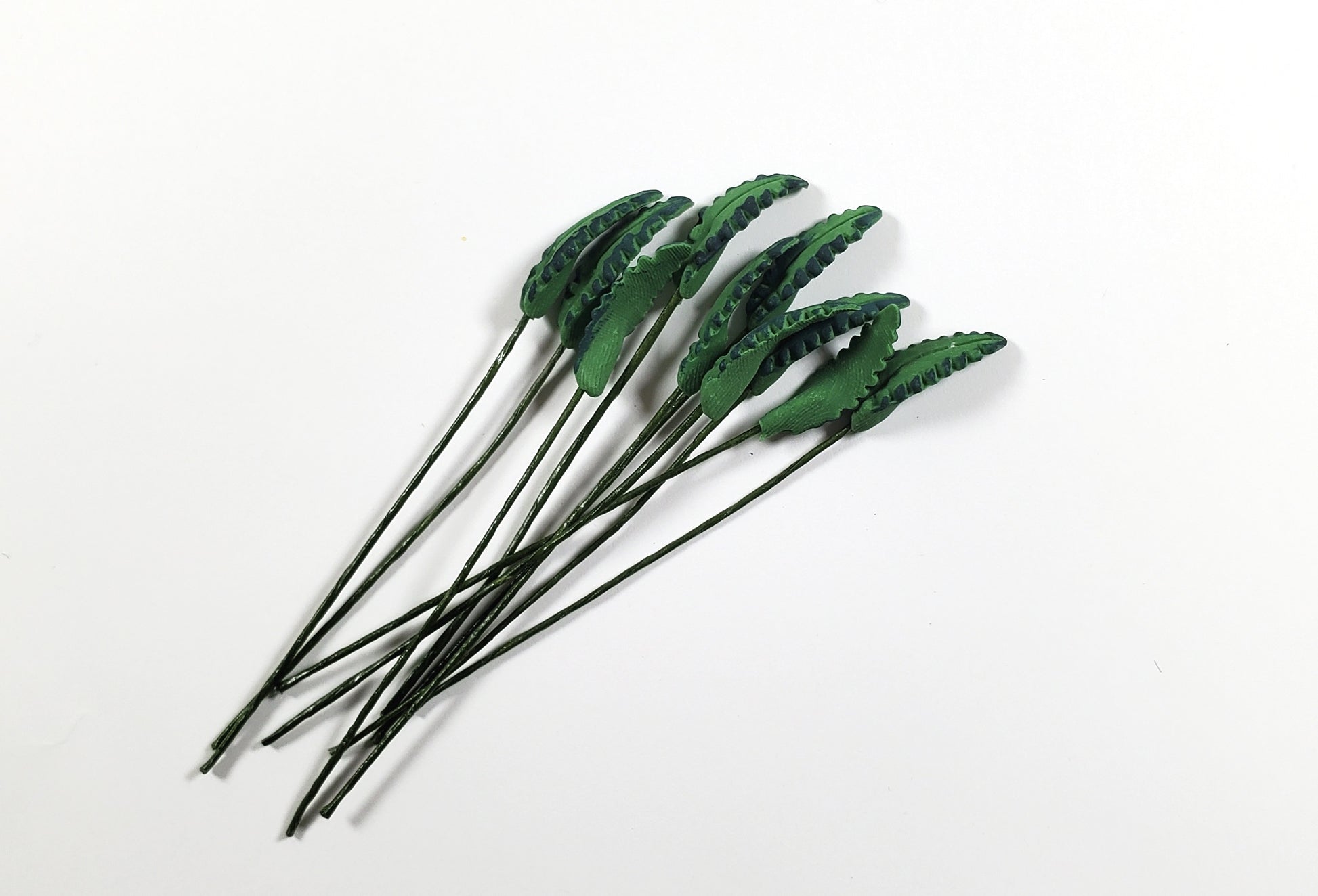 Dollhouse Dark Green Fern Leaves Long Stem Set of 10 1:12 Scale Miniature