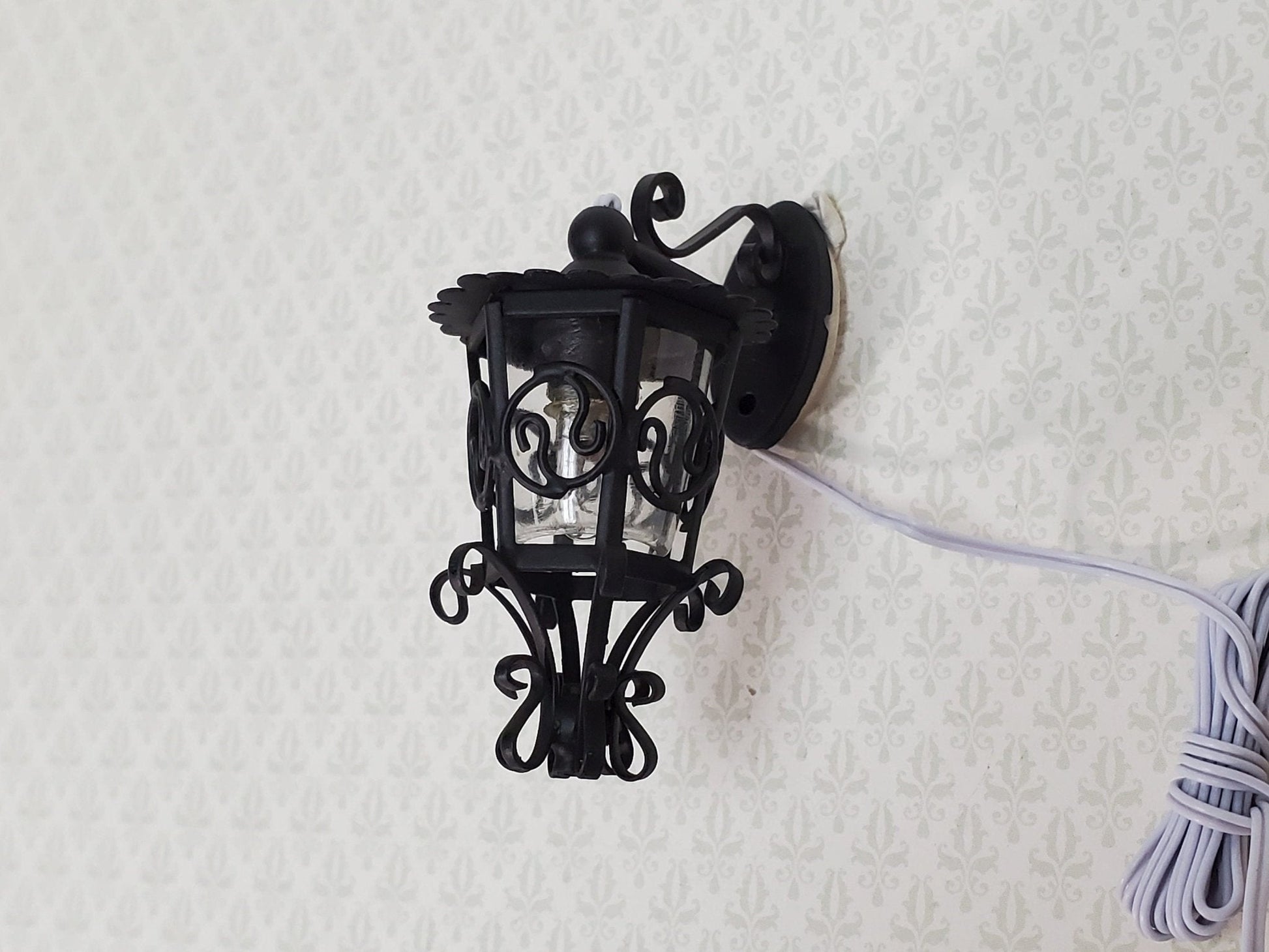 Dollhouse Black Coach Carriage Sconce 1:12 Scale 12 Volt Electric with Plug Porch Light - Miniature Crush