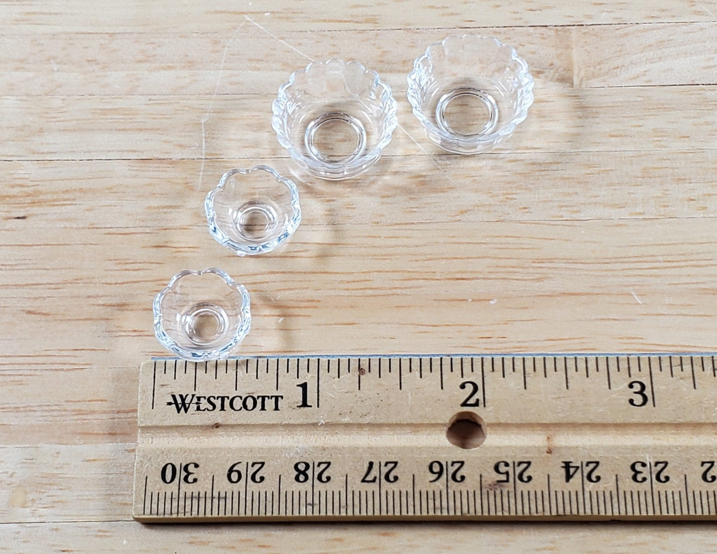 Dollhouse Bowls Serving Dishes Clear Plastic Scalloped Edge Set of 4 1:12 Scale - Miniature Crush