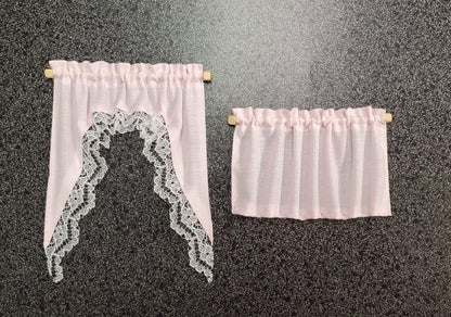 Dollhouse Curtains Cafe Style Light Pink With Lace Wood Curtain Rod 1:12 Scale - Miniature Crush