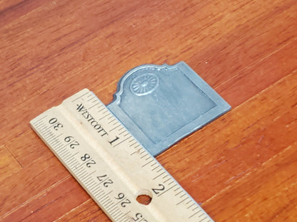 Dollhouse Fireback for Fireplace Metal 1:12 Scale Handcrafted by Olde Mountain Miniatures - Miniature Crush