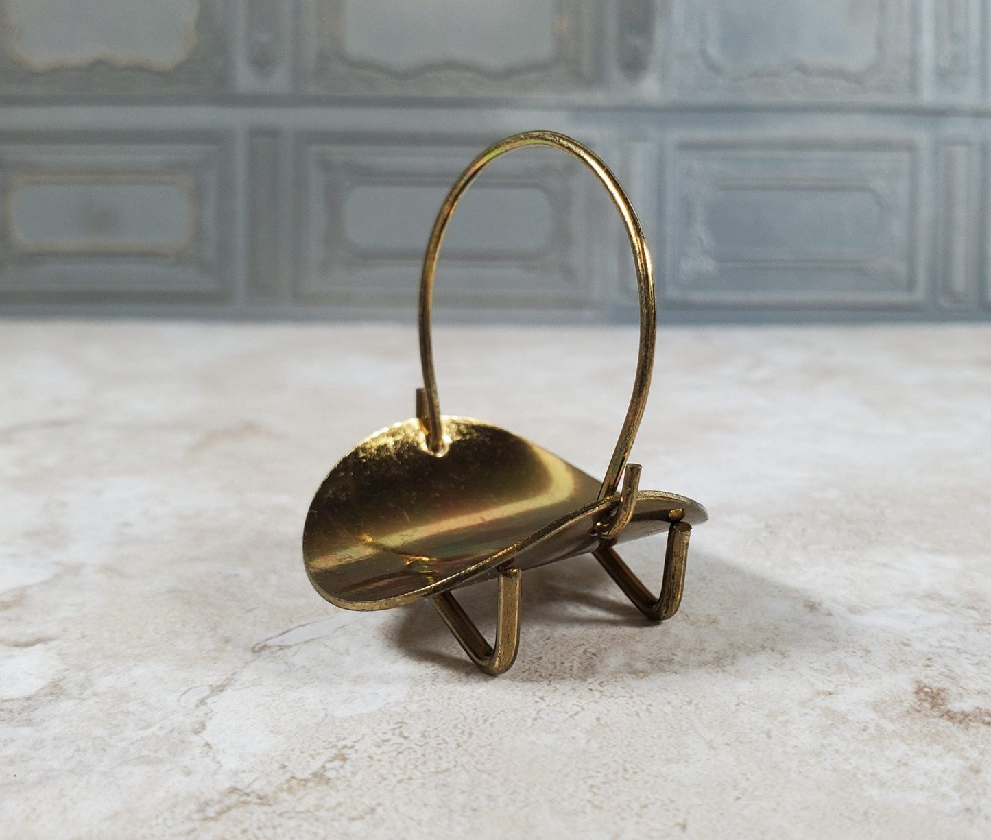 Dollhouse Fireplace Log Rack Holder with Handle Gold Metal 1:12 Scale Miniature - Miniature Crush