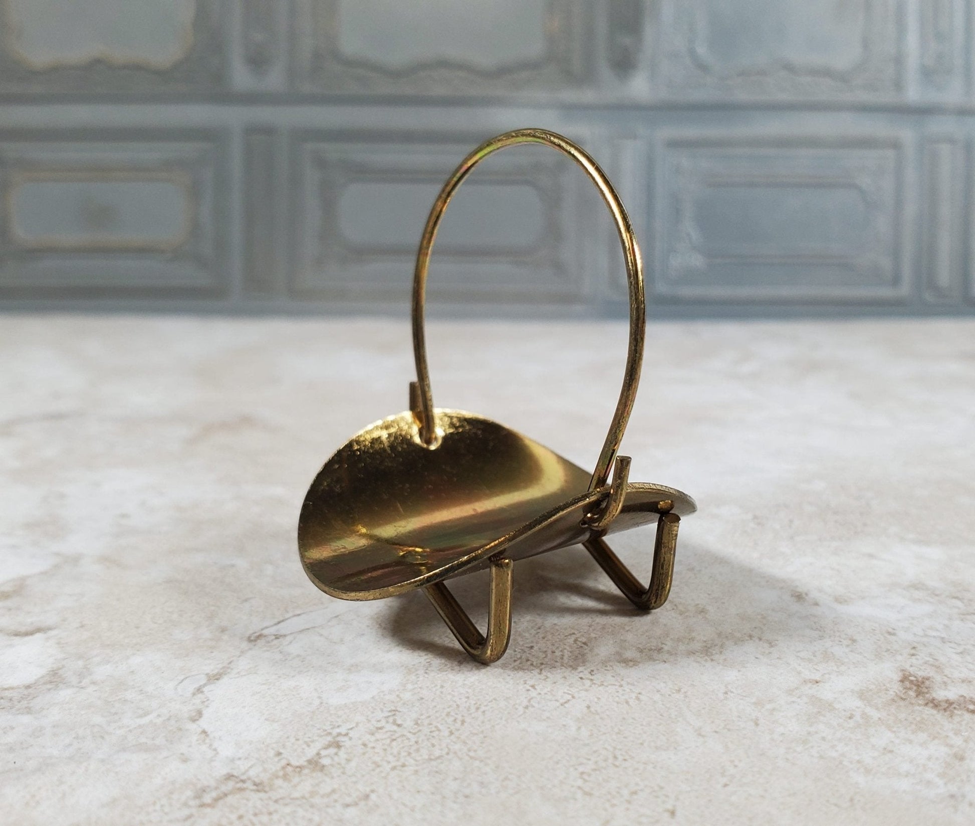 Dollhouse Fireplace Log Rack Holder with Handle Gold Metal 1:12 Scale Miniature - Miniature Crush
