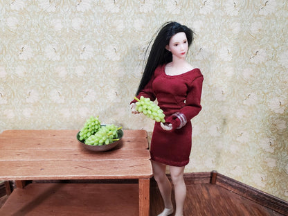 Dollhouse Grapes Bunch Green use in 1:6 or 1/12 Scale Miniature Scenes Set of 5 - Miniature Crush