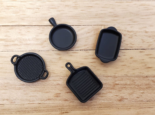 Dollhouse HALF SCALE Pots and Pans Modern Style Black Small 1:24 4 Pieces - Miniature Crush