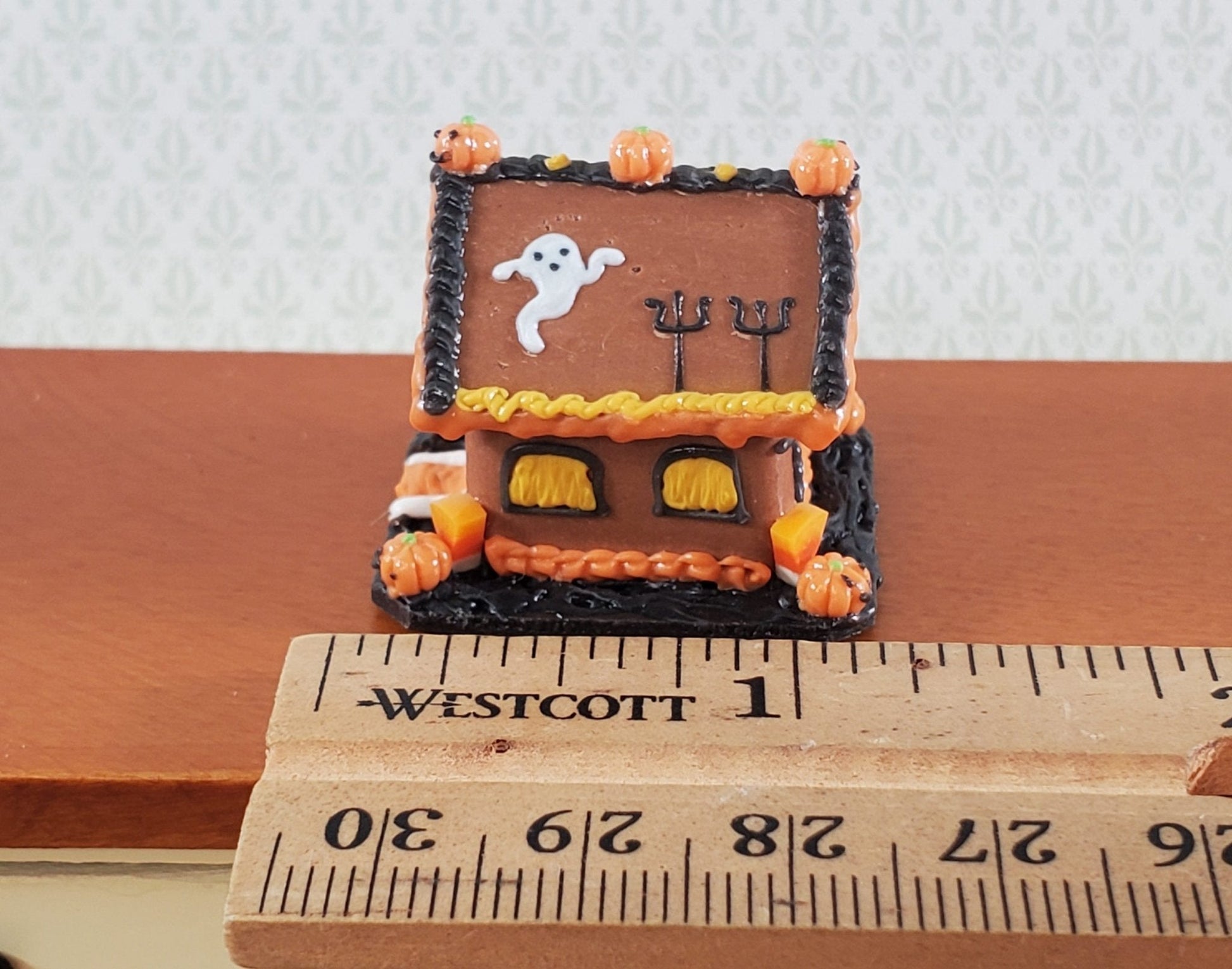 Dollhouse Halloween Gingerbread House 1:12 Scale Miniature Ghosts Pumpkins - Miniature Crush