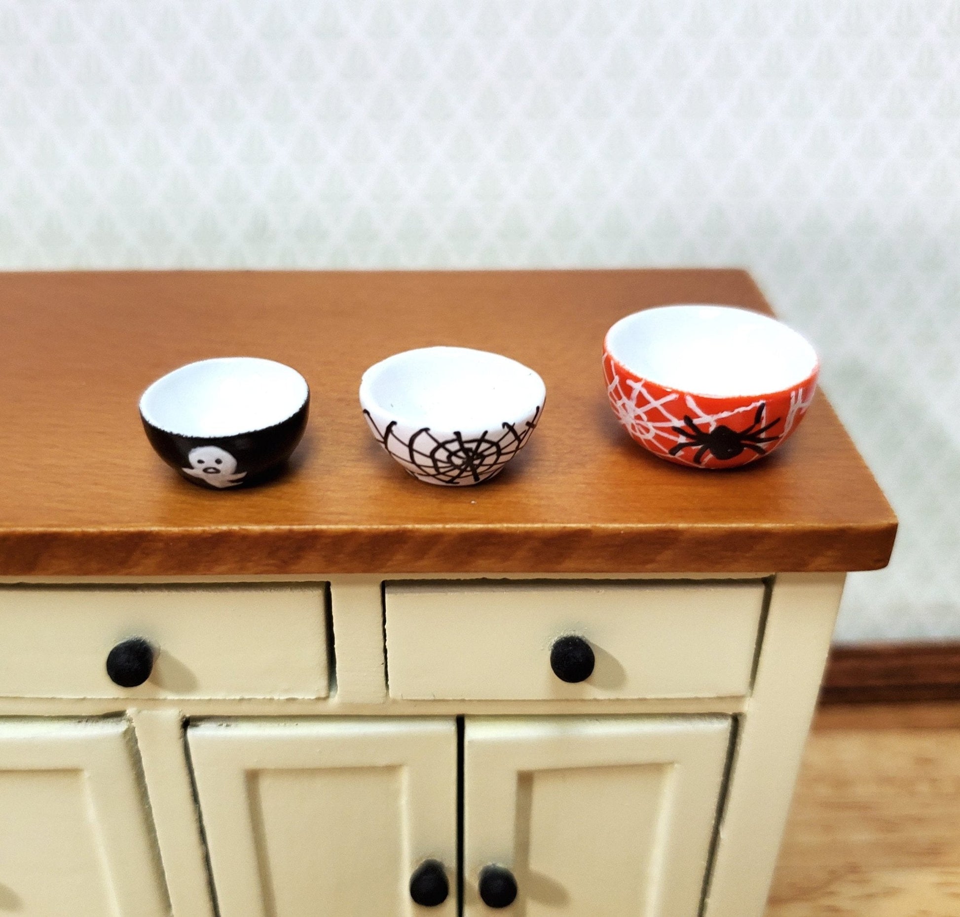 Dollhouse Halloween Stacking Mixing Bowls Set of 3 1:12 Scale Miniature Kitchen - Miniature Crush