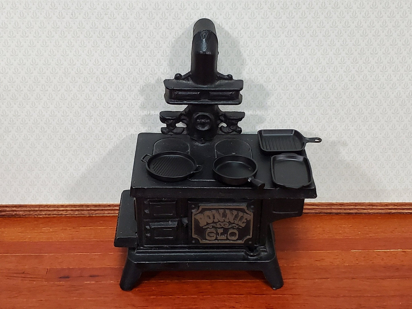 Dollhouse Metal Pans Frying Grilling Baking Black 1:12 Scale Miniature Kitchen Cooking - Miniature Crush