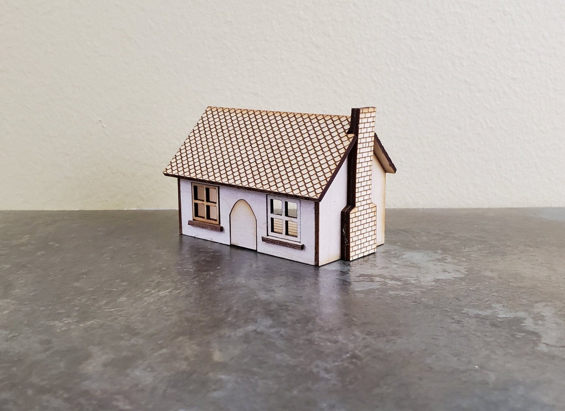 Dollhouse Miniature 1:144 Scale Kit House 1 1/2 Story with Chimney - Miniature Crush