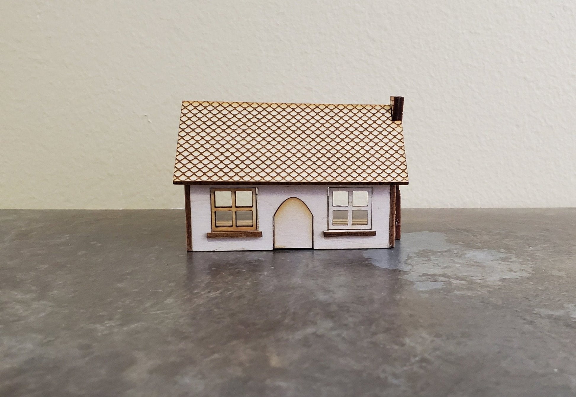 Dollhouse Miniature 1:144 Scale Kit House 1 1/2 Story with Chimney - Miniature Crush