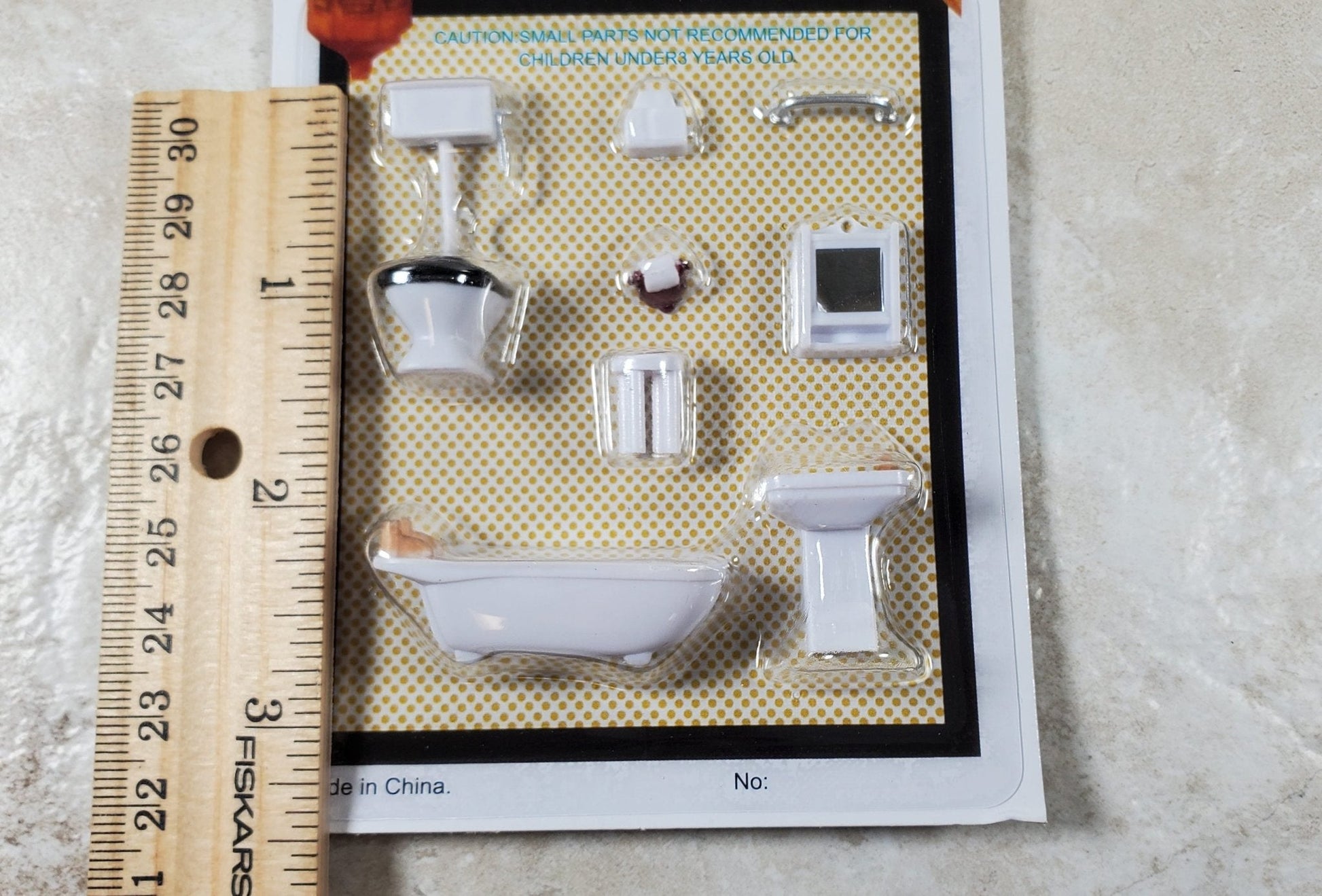Dollhouse Miniature 1/4" Quarter Scale Bathroom Set Toilet Sink Bathtub 1:48 - Miniature Crush