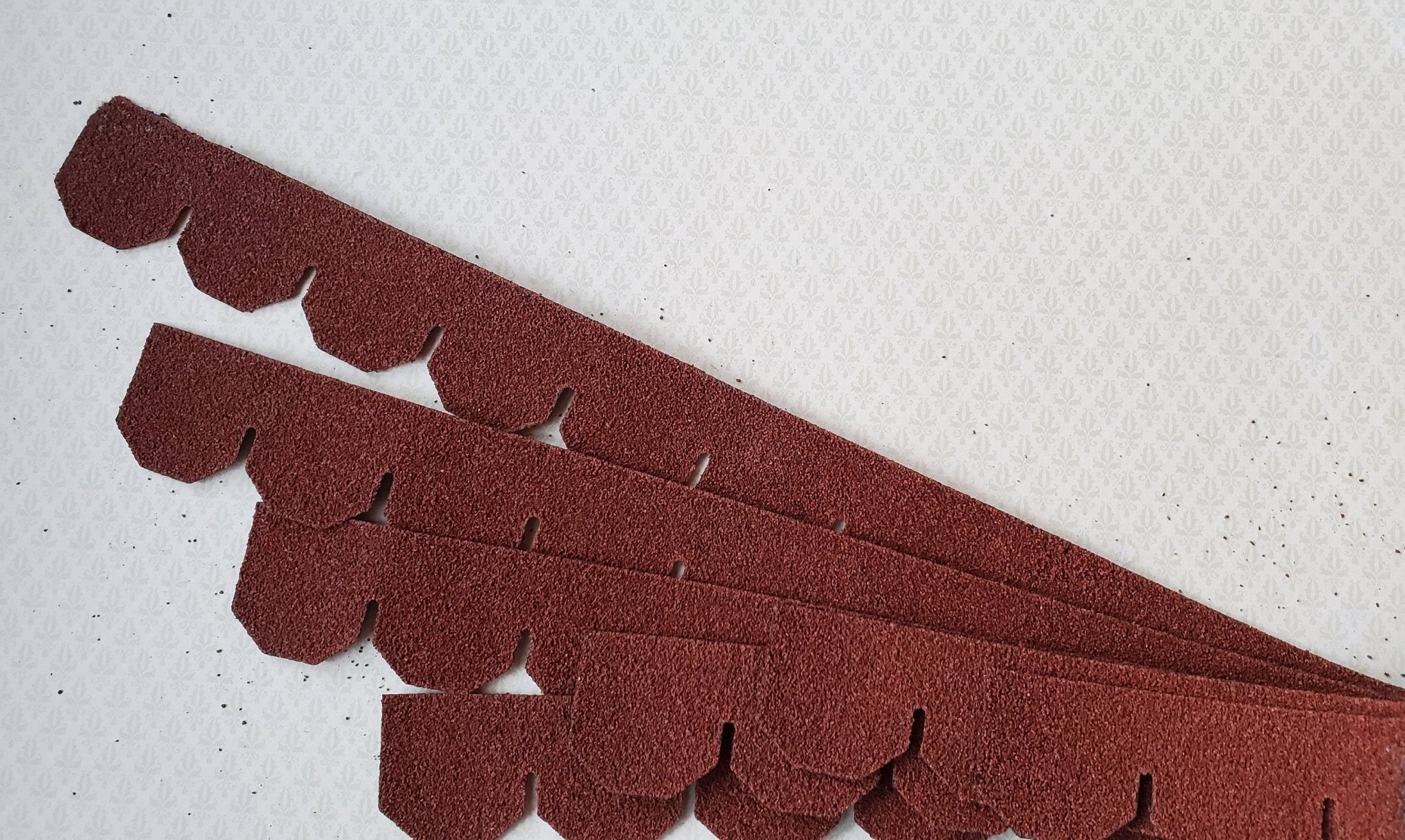 Dollhouse Miniature Asphalt Shingles Red Hexagon 1:12 Scale #4002H 144 ...