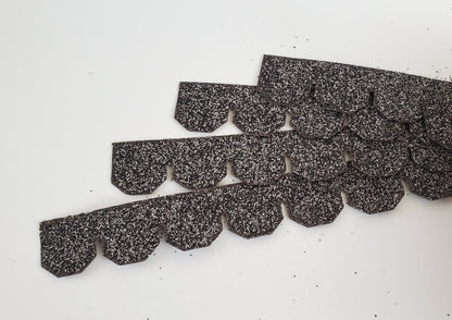 Dollhouse Miniature Asphalt Shingles Salt & Pepper Hexagon 1:12 Scale #4005 144-157 Sq Inches - Miniature Crush