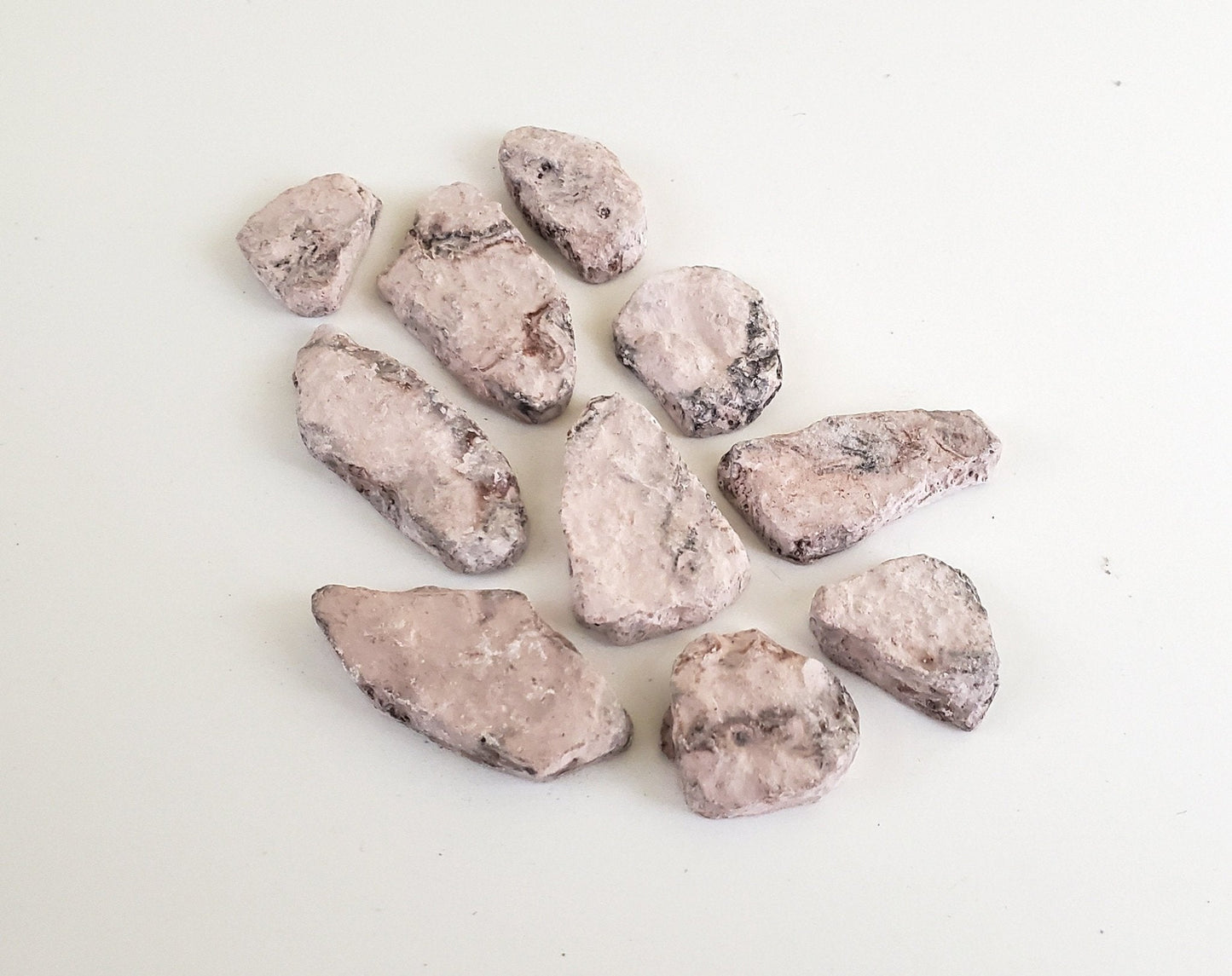 Dollhouse Miniature Fieldstone Cobblestone Brown by Andi Mini Brick & Stone 1:12 Scale 72 sq in AM0731 - Miniature Crush