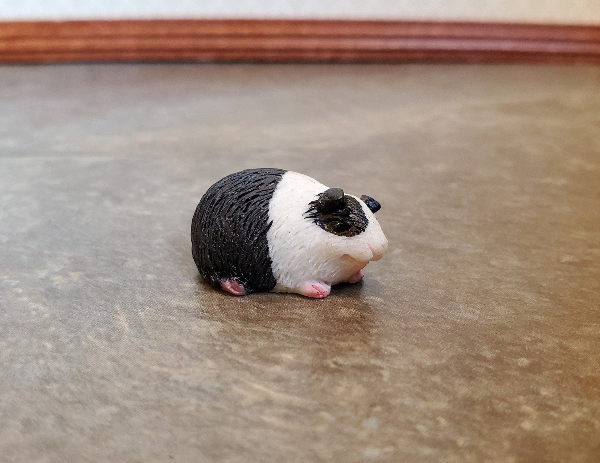 Dollhouse Miniature Guinea Pigs Set of 3 1:12 Scale Pet Black White Brown Orange - Miniature Crush