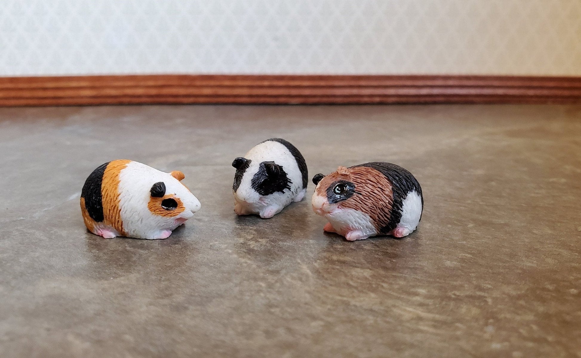 Dollhouse Miniature Guinea Pigs Set of 3 1:12 Scale Pet Black White Brown Orange - Miniature Crush
