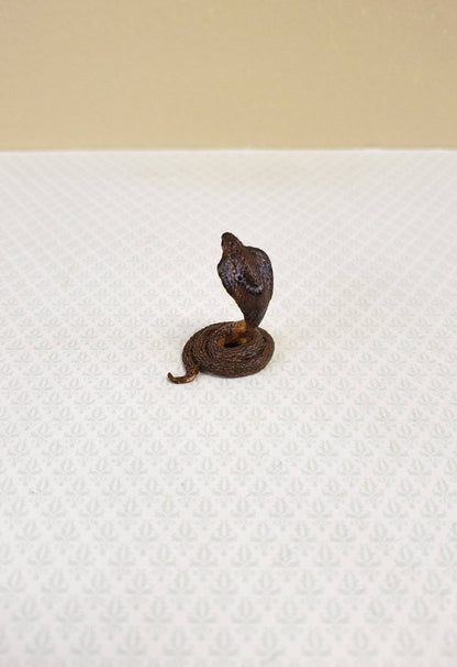 Dollhouse Miniature King Cobra Snake 1:12 Scale Pet Animal Falcon Minis - Miniature Crush