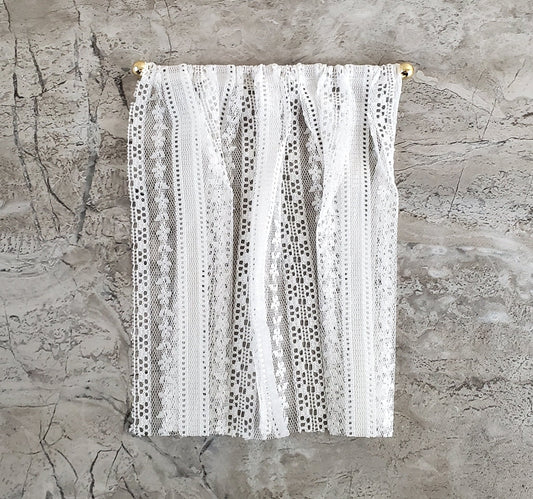 Dollhouse Miniature Lace Curtains White with Gold Curtain Rod 1:12 Scale 6 1/2" Long - Miniature Crush