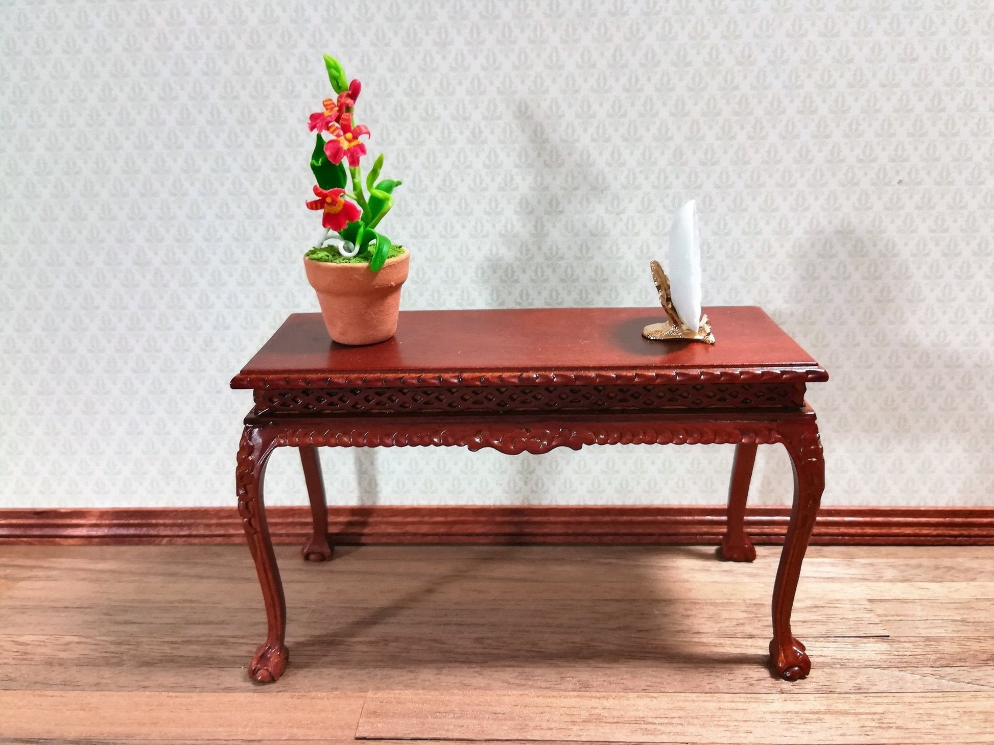 Dollhouse Miniature Plate Stand Holder Gold 1:12 Scale Painted Metal - Miniature Crush