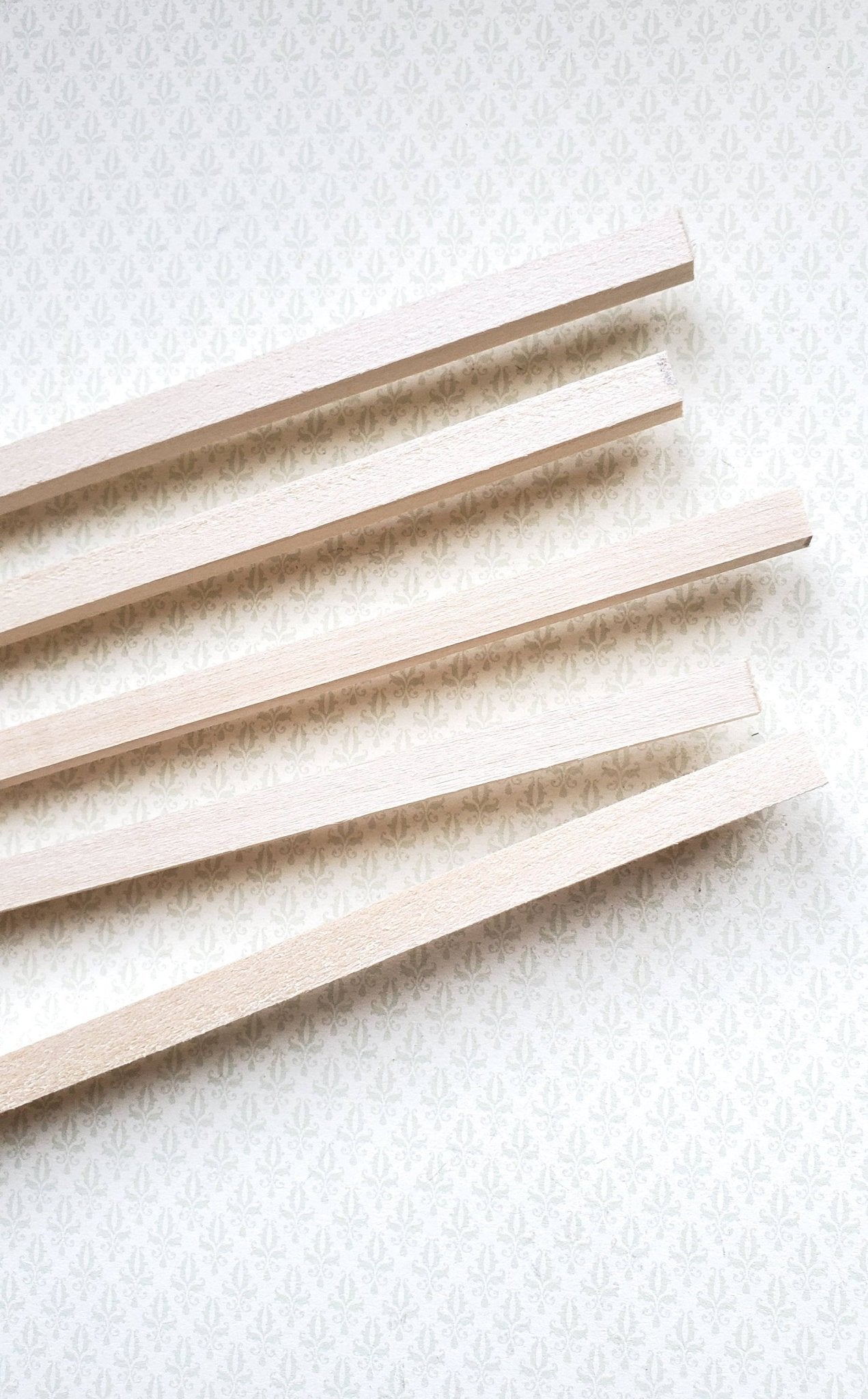 Dollhouse Miniature Wood Beams Posts 1/4 x 1/4 x 18" long 1:12 Scale - Miniature Crush