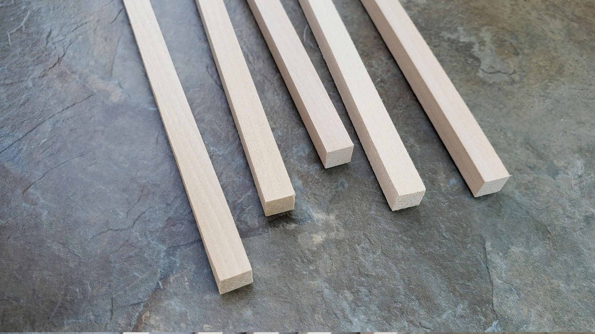 Dollhouse Miniature Wood Beams Posts 3/8 x 3/8 x 18" long 1:12 Scale x5 - Miniature Crush
