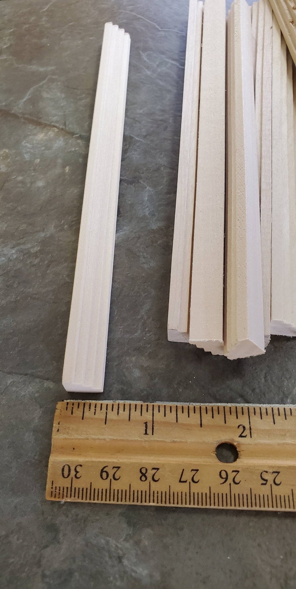 Dollhouse Miniatures 6" Cornice Crown Molding Scrap Trim x10 Pieces 1:12 Scale Building 70233 - Miniature Crush
