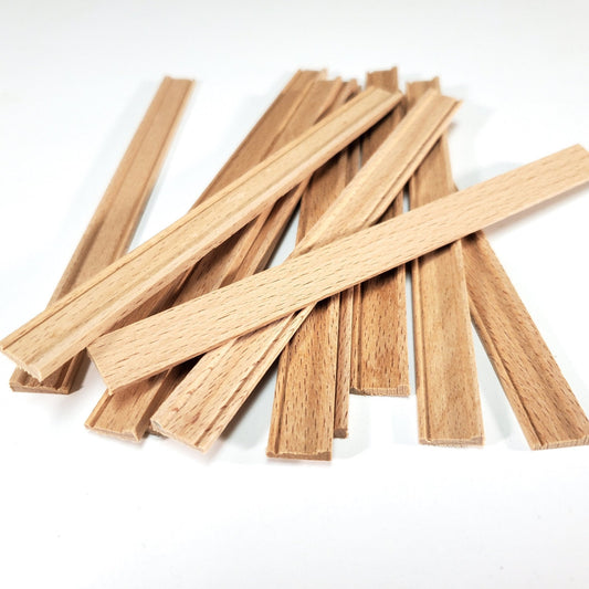 Dollhouse Miniatures Baseboard Trim 6" x12 Scrap Pieces 1:12 Scale 70298 - Miniature Crush