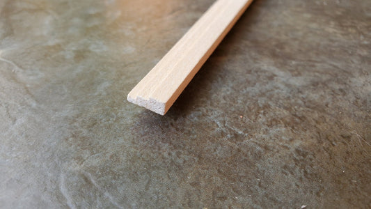 Dollhouse Miniatures Crown Molding Trim Cornice 3/8" wide x 18" long 1:12 Scale - Miniature Crush
