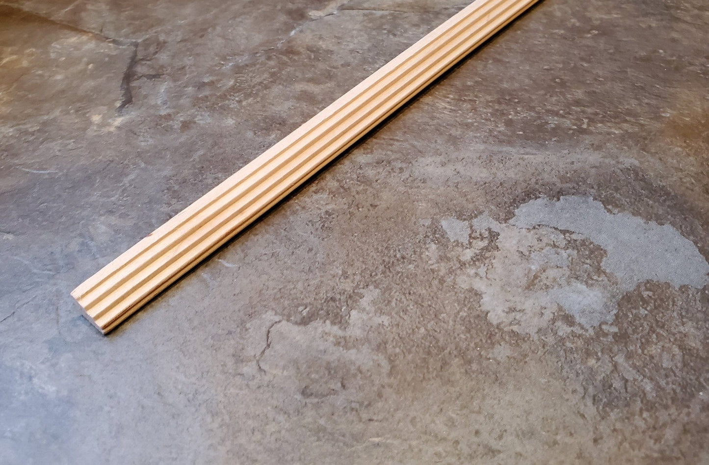 Dollhouse Miniatures Crown Molding Trim Cornice 3/8" wide x 18" long 1:12 Scale - Miniature Crush
