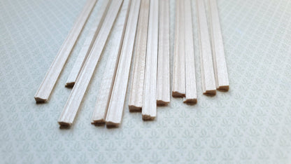 Dollhouse Miniatures Picture Frame Trim 6" Pieces x12 or Chair Rail Molding 1:12 Scale Building - Miniature Crush