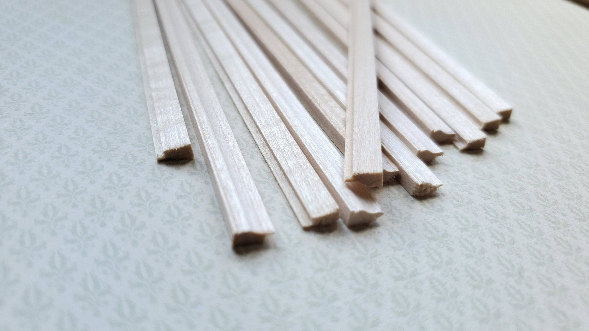 Dollhouse Miniatures Picture Frame Trim 6" Pieces x12 or Chair Rail Molding 1:12 Scale Building - Miniature Crush