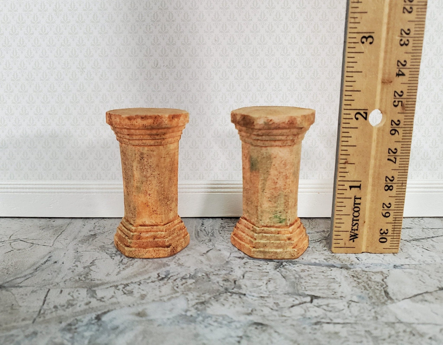 Dollhouse Pedestal x2 for Plants Ferns Decoration Aged Tan 1:12 Scale Miniature Garden A4001AG - Miniature Crush