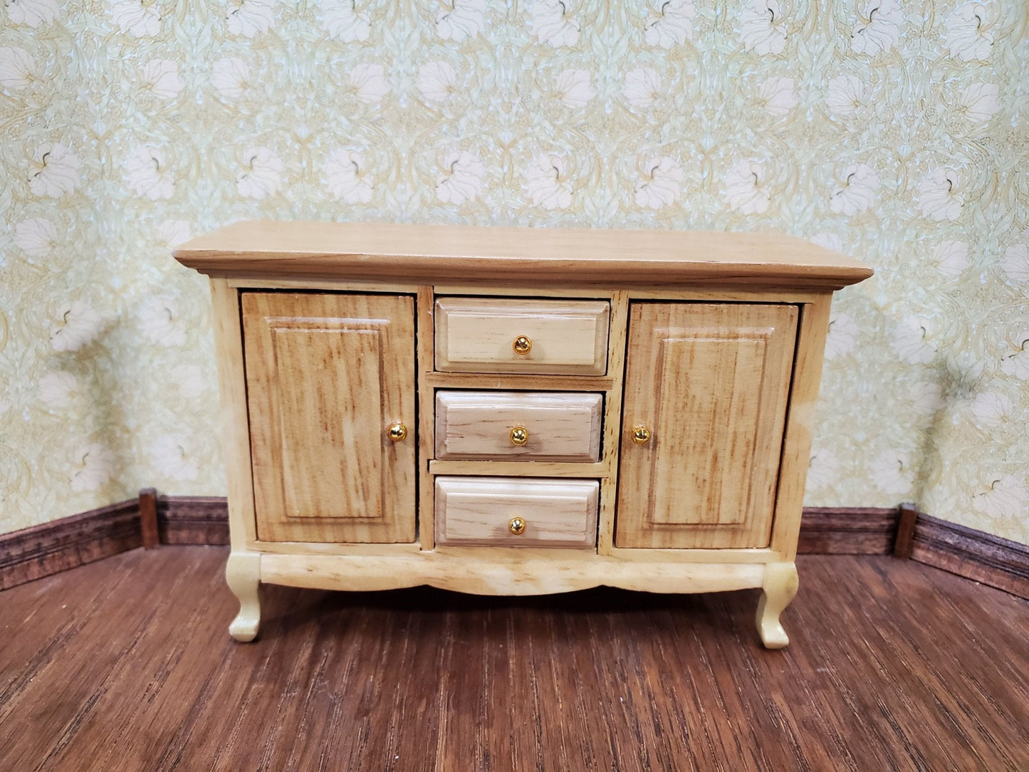 Dollhouse Side Board Buffet Dresser Light Oak Finish 1:12 Scale Furniture - Miniature Crush