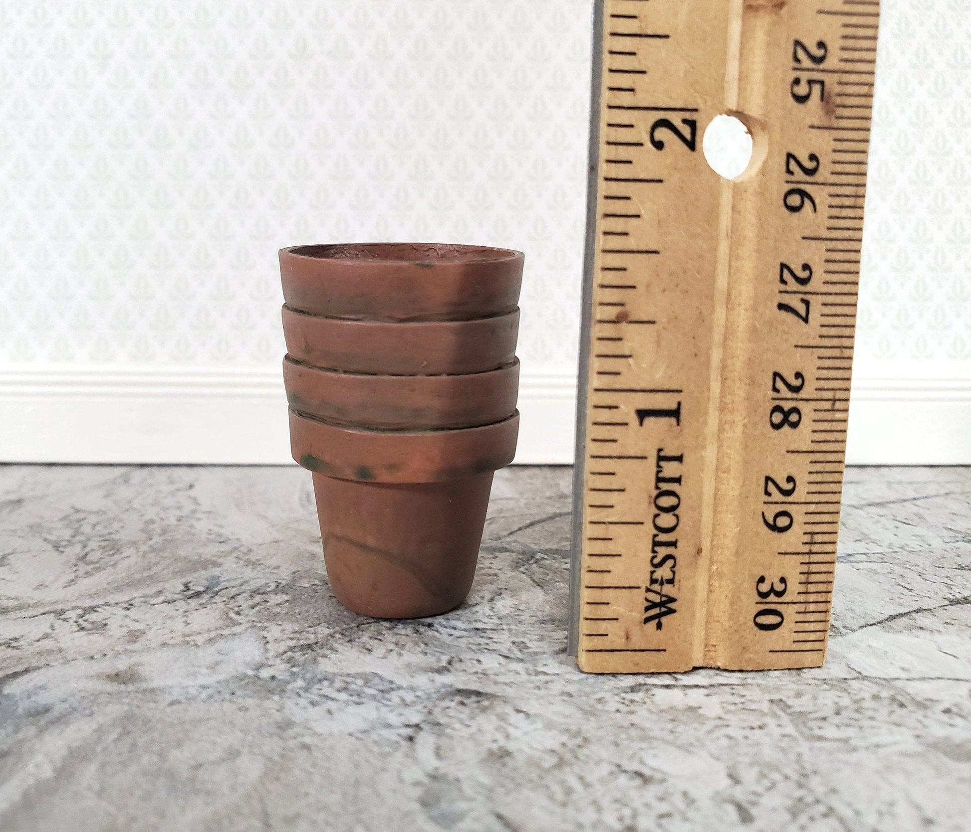 Dollhouse Stacked Garden Pots Aged Finish 1:12 Scale Falcon Miniatures A4317L - Miniature Crush