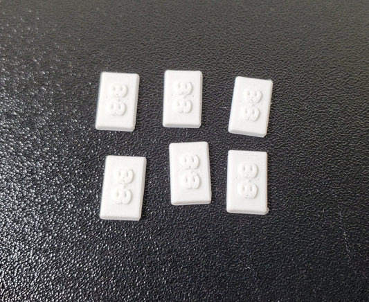 Dollhouse Wall Outlets Tiny Plug Set of 6 1:12 Scale Modern Miniatures - Miniature Crush
