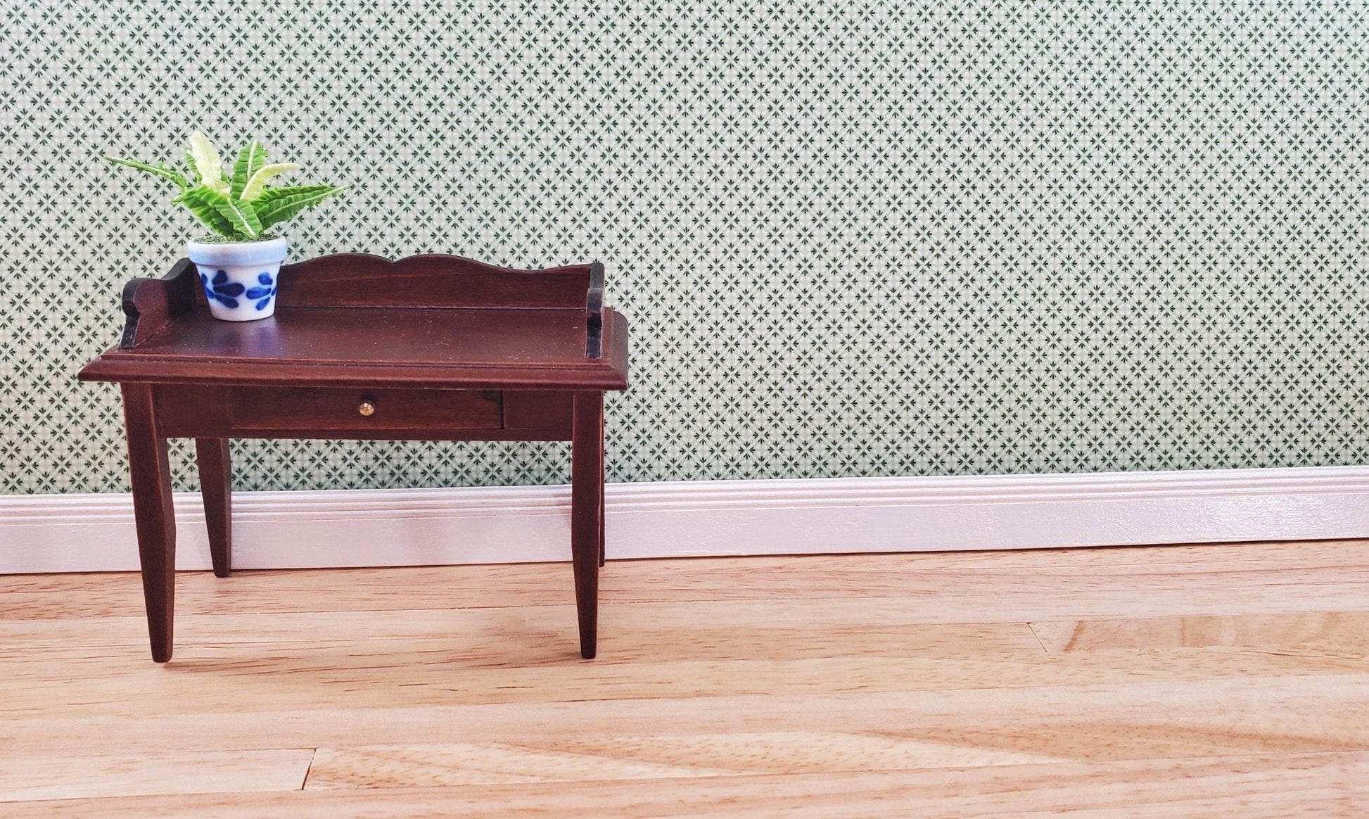 Dollhouse Wallpaper Green Geometric Bradbury & Bradbury 1:12 Scale Miniatures - Miniature Crush