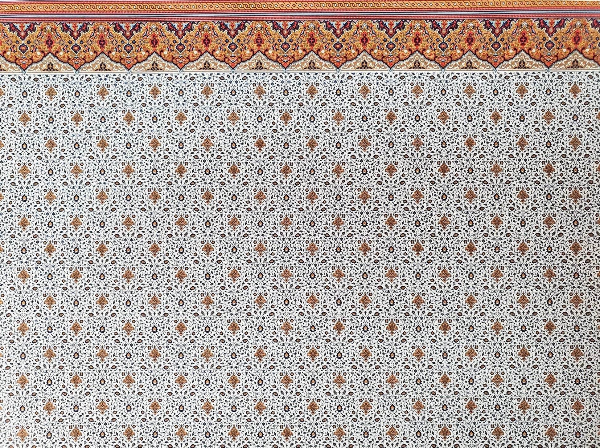 Dollhouse Wallpaper Persian Fringe with Frieze Bradbury & Bradbury 1:12 Scale - Miniature Crush