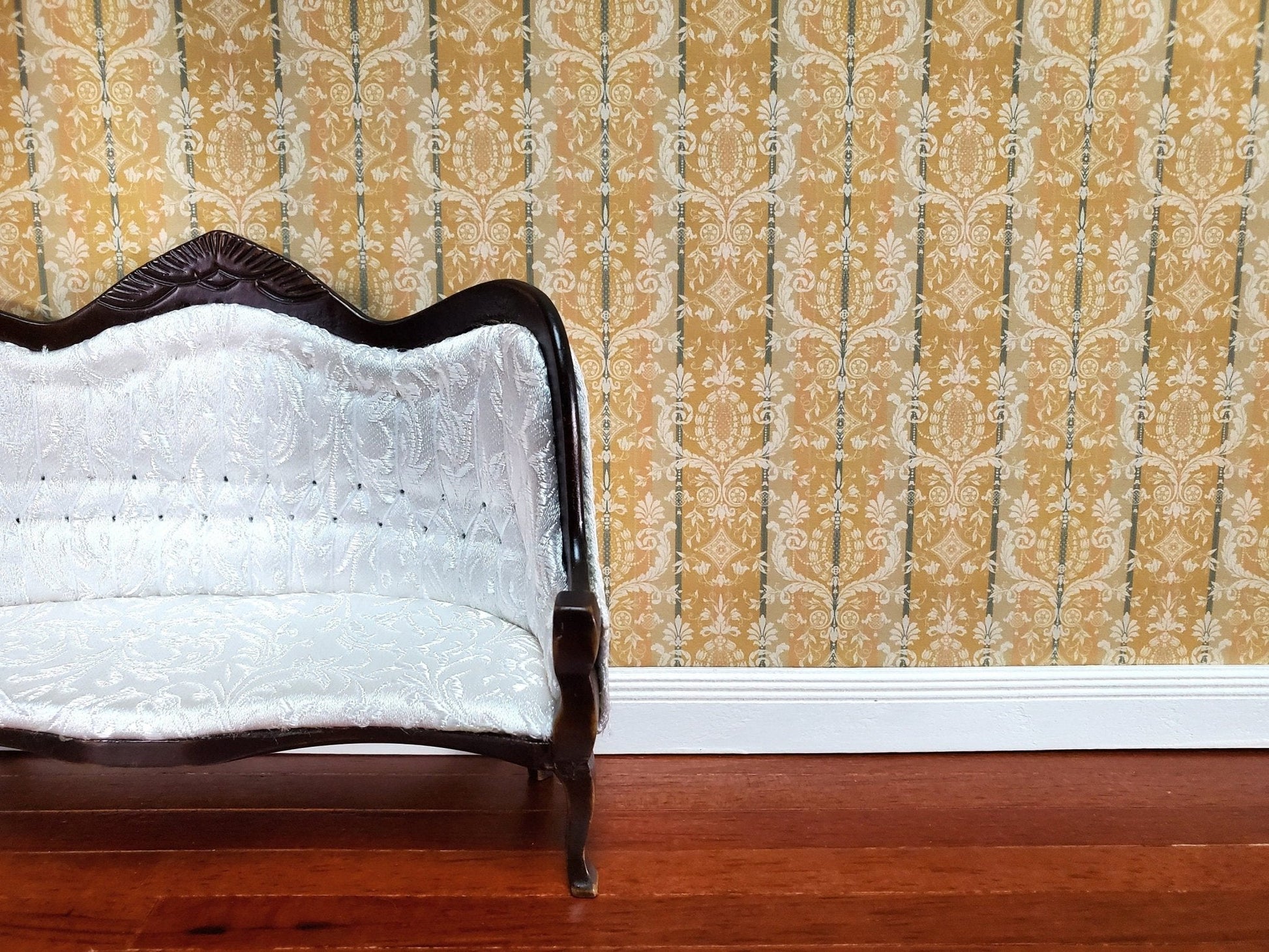 Dollhouse Wallpaper Vintage Cheltenham Damask Bradbury & Bradbury 1:12 Scale - Miniature Crush