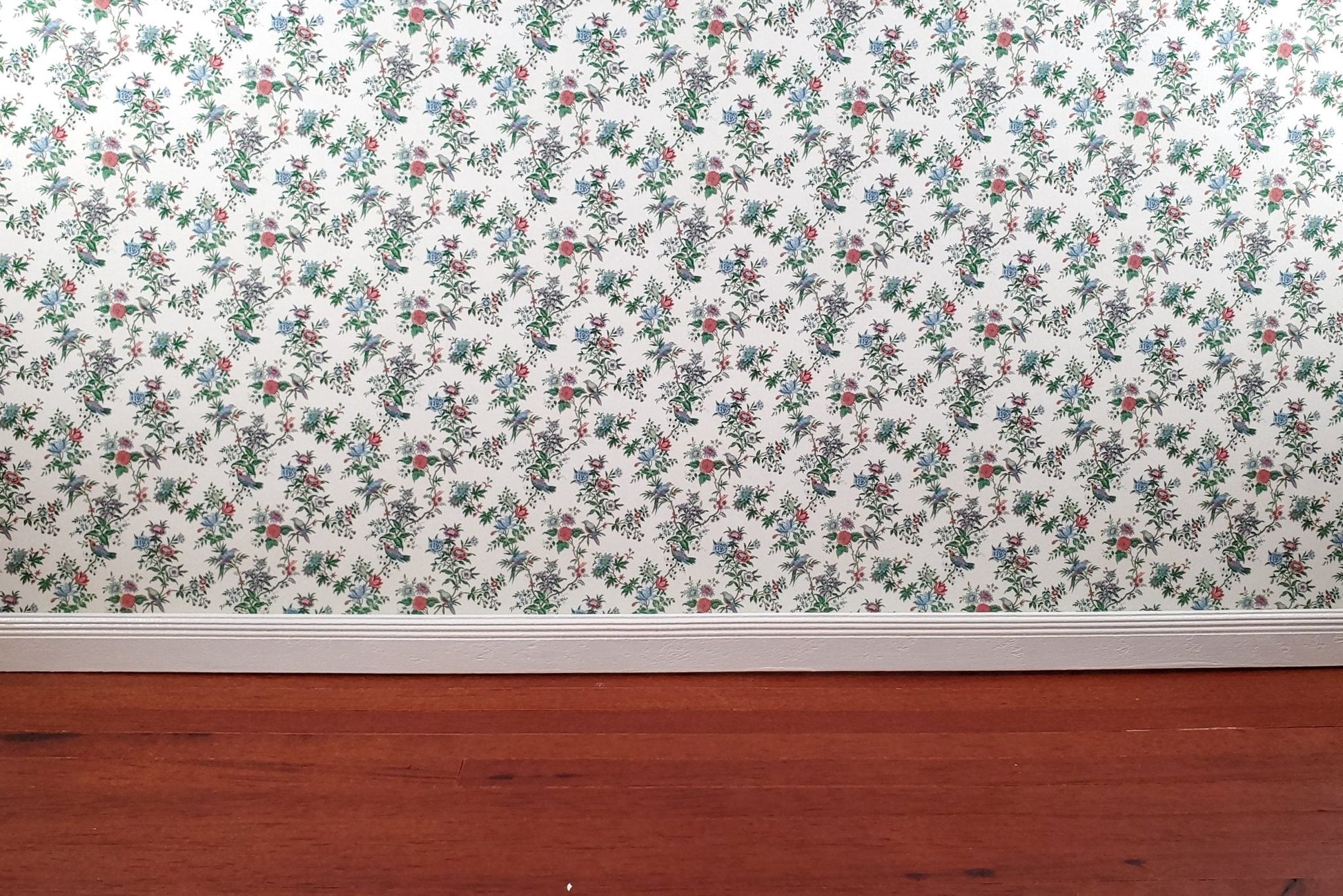Dollhouse Wallpaper Vintage Garden Birds Floral Bradbury & Bradbury 1:12 Scale - Miniature Crush
