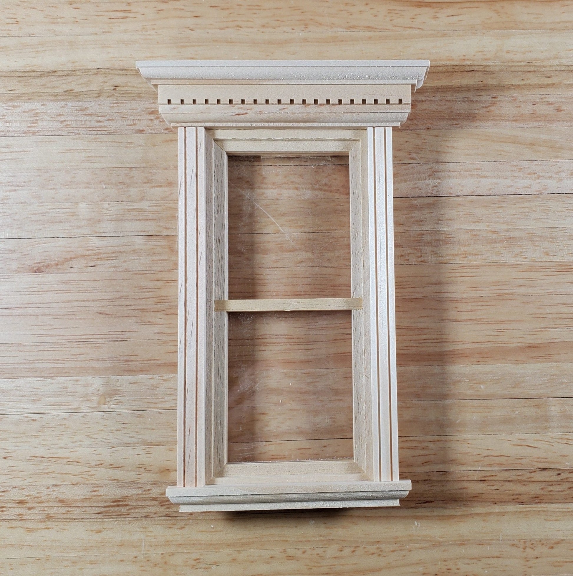 Dollhouse Window Yorktown Non-Working 1:12 Scale Miniature Houseworks #5041 - Miniature Crush