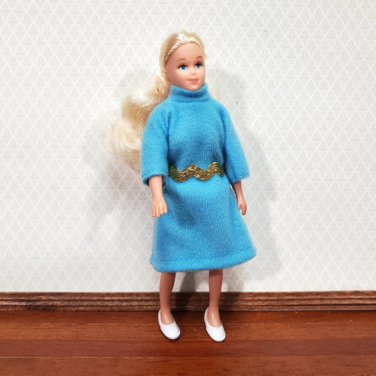 Dollhouse Woman Modern Doll Mom Mother Poseable 1:12 Scale Removable Clothes - Miniature Crush